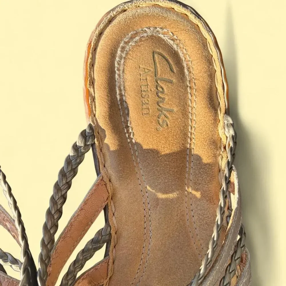 Super comfortable clarks artisan metallic